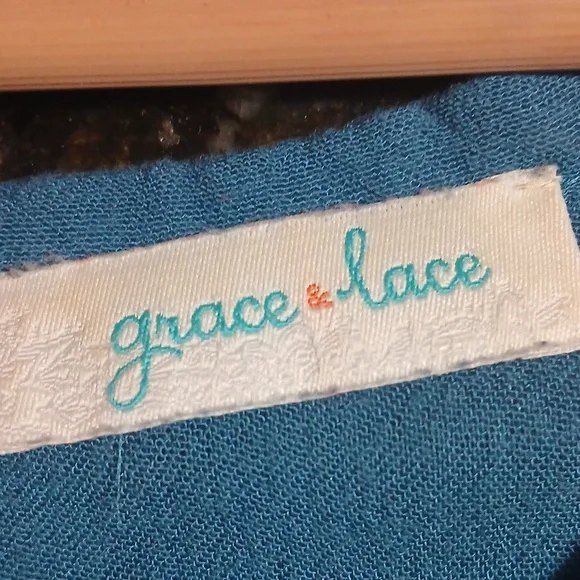 Grace & Lace Rayon Top Size M - Picture 4 of 6